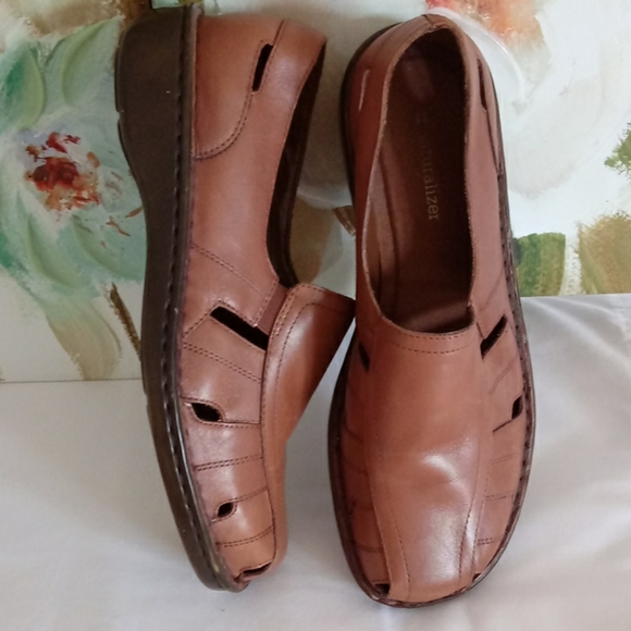 Naturalizer Leather Loafers
